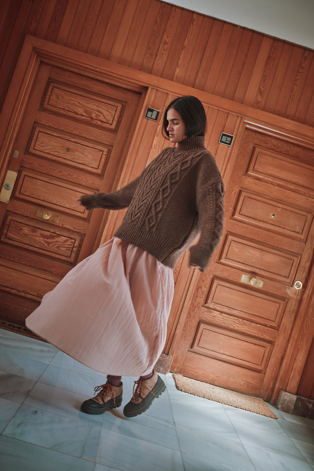 GWENAELLE Pull irlandais en laine mérinos - Chocolat