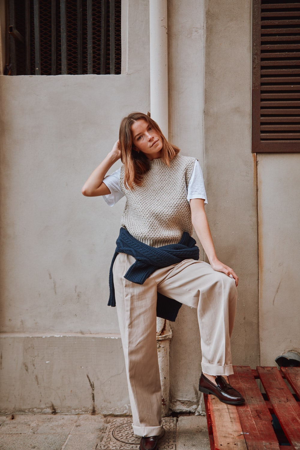 MAIA Pull sans manche en laine mérinos - Beige, 100% cruelty-free and sustainable knitwear- L'envers